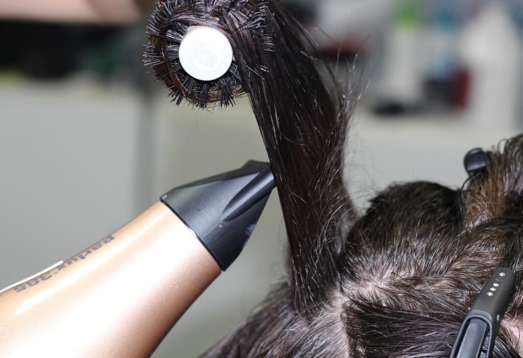 haircut, hairdresser, salon-2664088.jpg